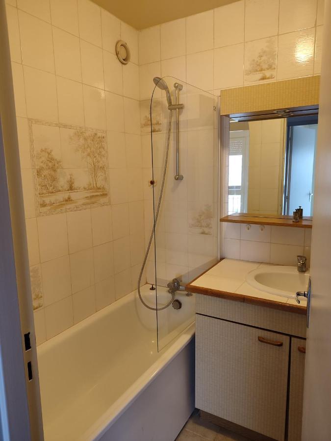 Grand Et Superbe Appartement Proche Paris Creil Exterior photo